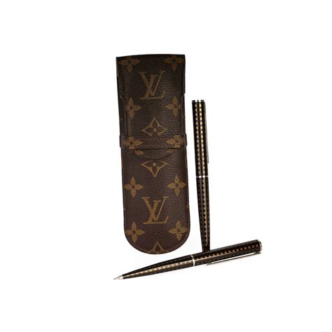 louis vuitton pencil roll|Louis Vuitton agenda pen.